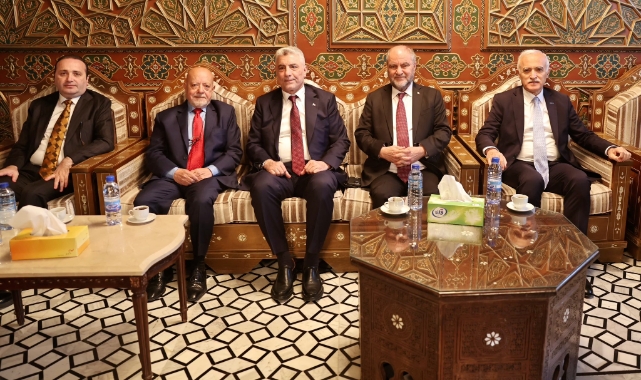 Bakan Bolat'tan Şam çıkarması: “Ticaret ve yeniden inşa masada”