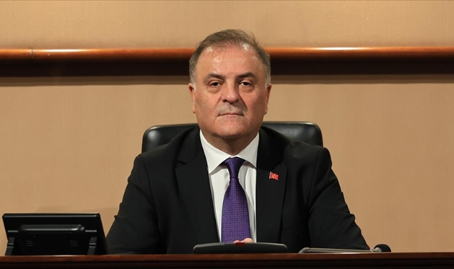  İBB Başkan Vekili Aslan: İstanbul'un muhafızı tutuksuz yargılanmalı... 