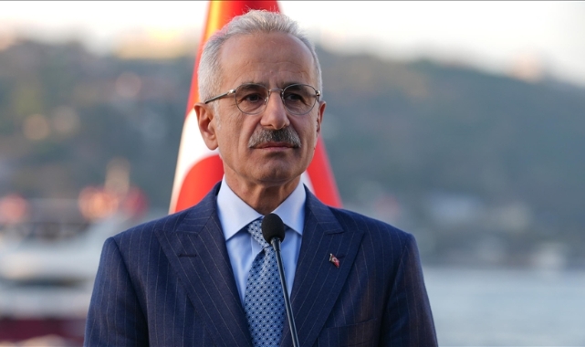 İstanbul depremi sonrası ulaştırma Bakanı’ndan kritik açıklama: Ulaşımda hasar yok!